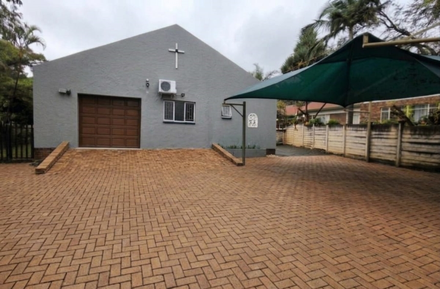 4 Bedroom Property for Sale in Safari Gardens North West